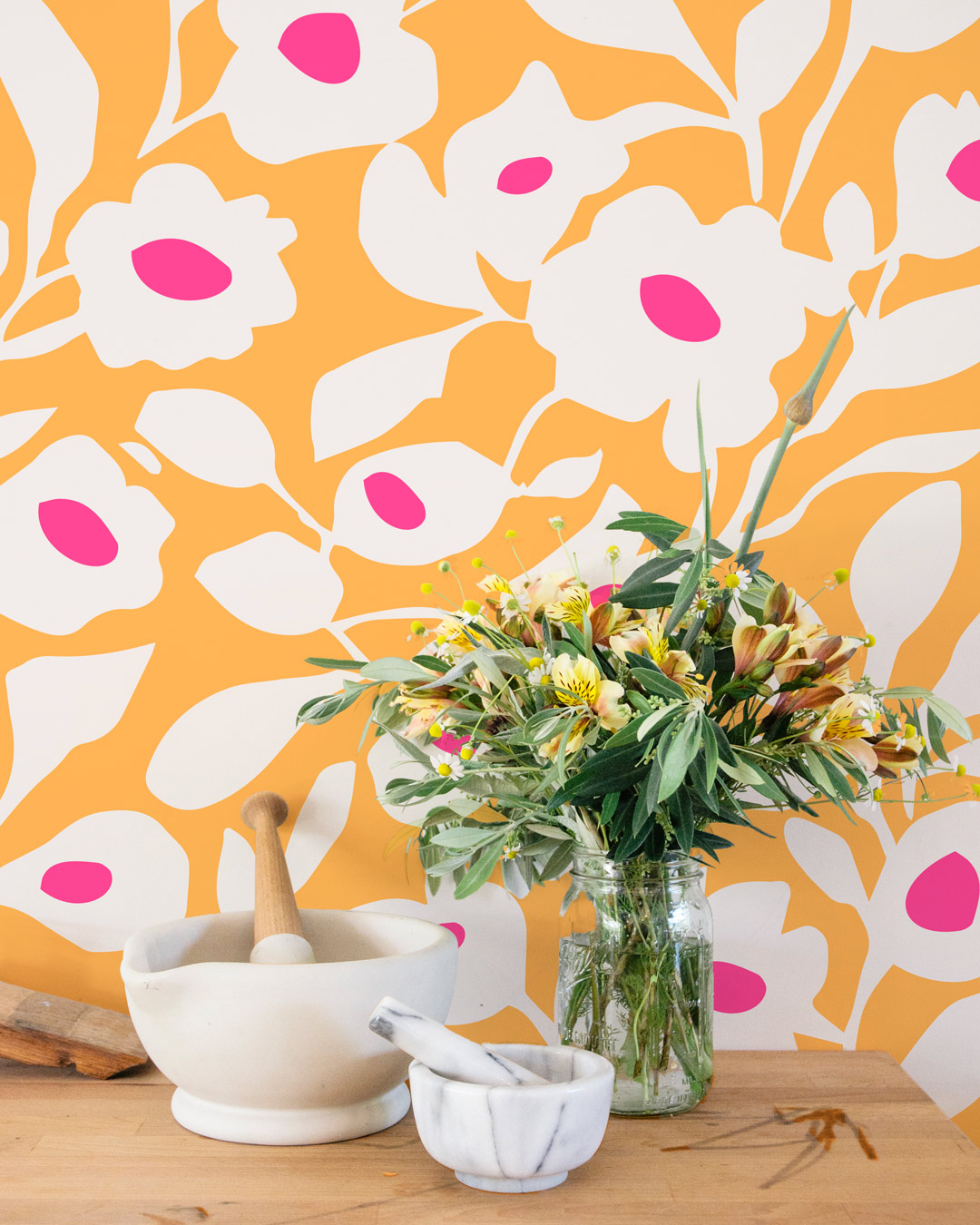 ALBANE - Papier peint panoramique jaune meuble