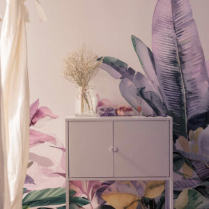HUI - Papier peint tropical violet coiffeuse