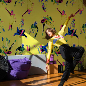 ISADORA - Papier peint disco dance jaune salle de danse