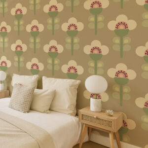 SANDRINE - Papier peint fleurs année 70 beige table de nuit
