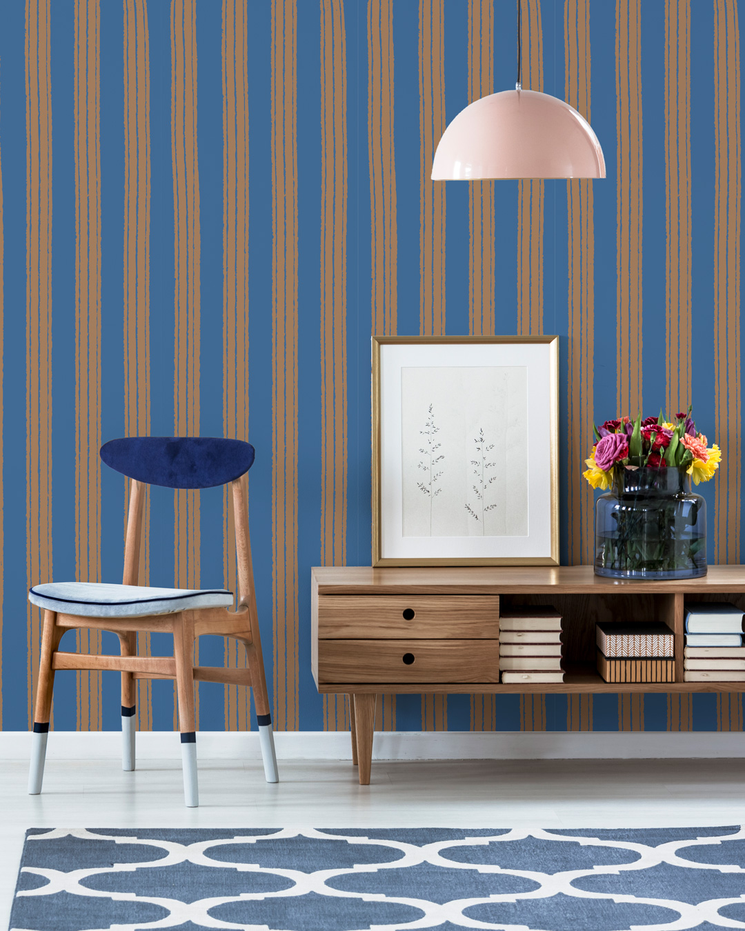 JENNA - Papier peint rayures effet brush marron et bleu salon